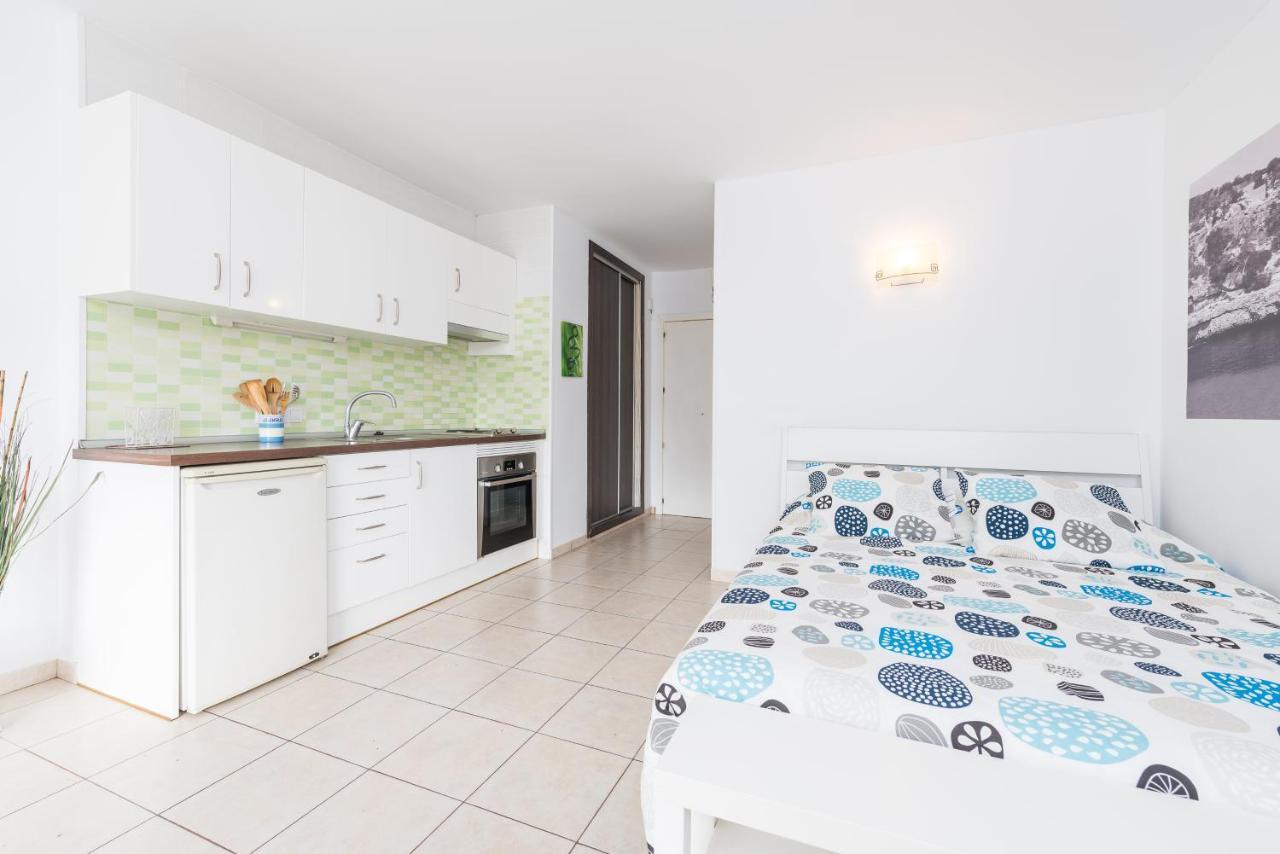 Nice Studio In Siesta,Alcudia Bay Extérieur photo